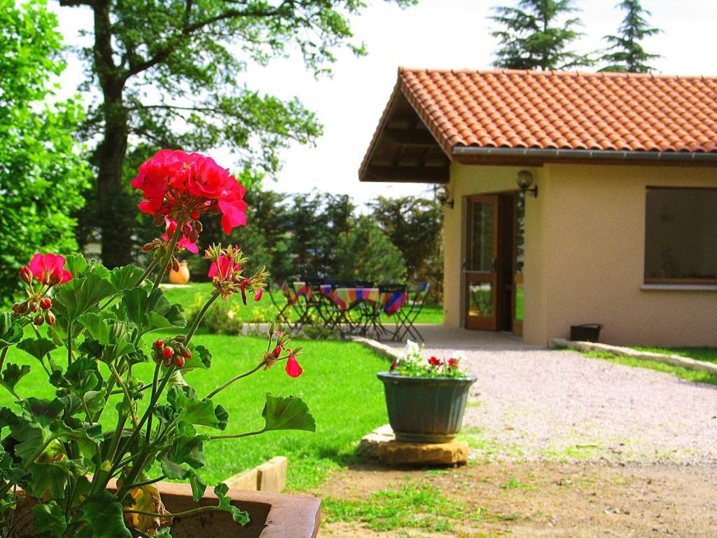 Hotel Etesia Feurs Exteriér fotografie