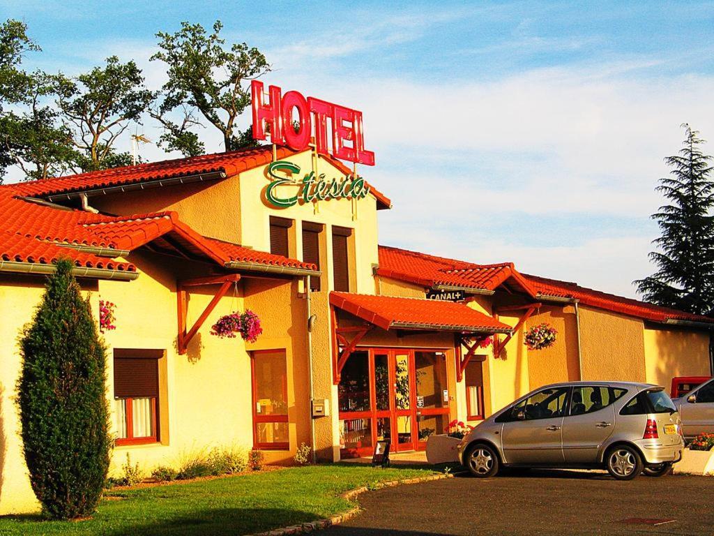 Hotel Etesia Feurs Exteriér fotografie